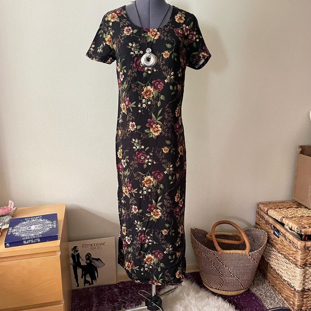 90s vintage dark floral maxi dress soft grunge whimsigoth witchy boho